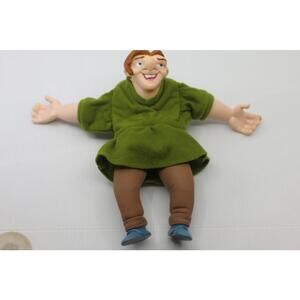 9" HUNCHBACK OF NOTRE DAME Plush Doll Disney Movie BURGER KING Fast Food Toy